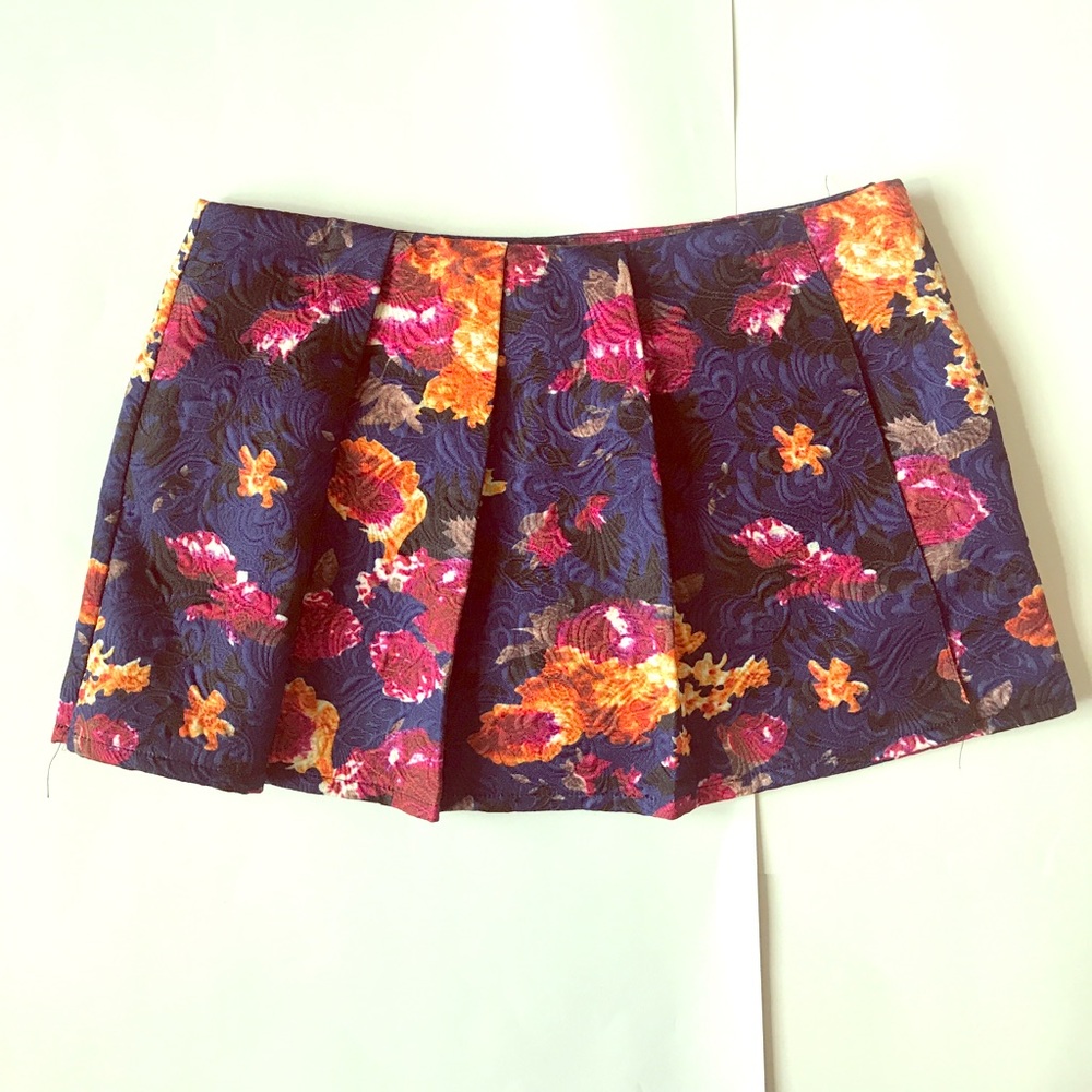 Blingor Skirt Sz L